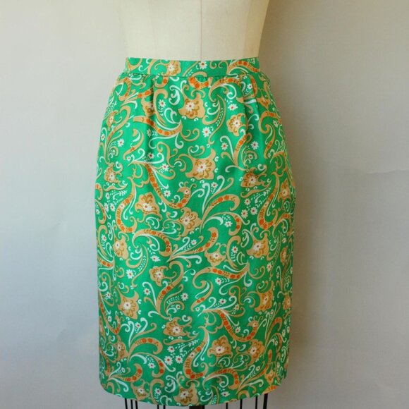 Vintage 1960s Suit, Green and Gold Silk Jacket and Skirt with Pockets, Two Piece - Picture 2 of 10